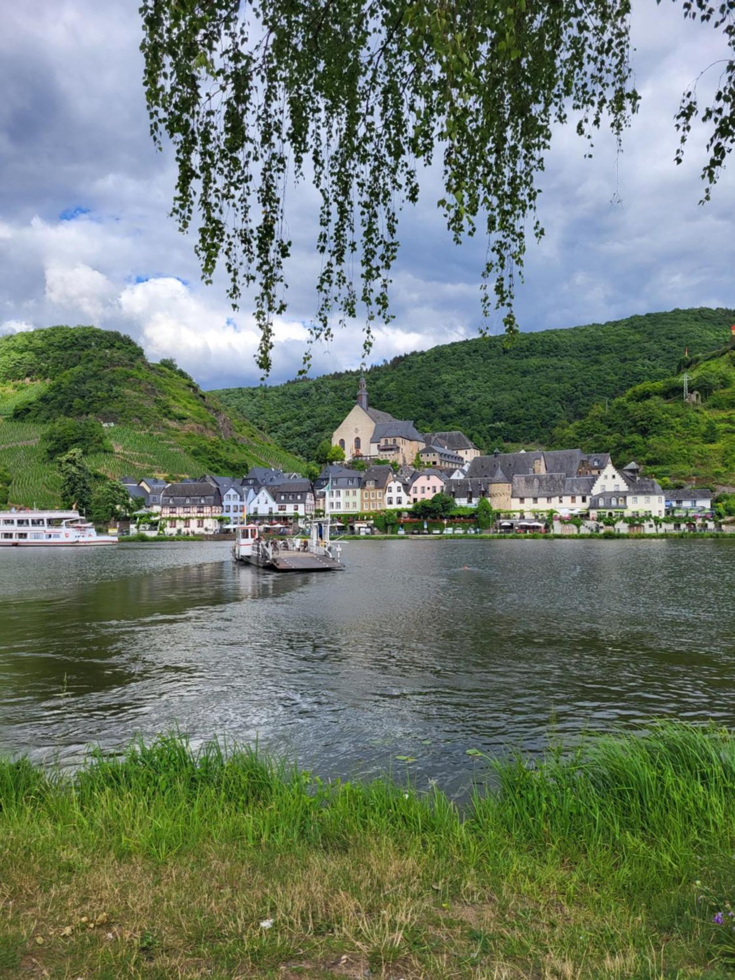 Hotel Restaurant Alte Stadtmauer Байльштайн Экстерьер фото
